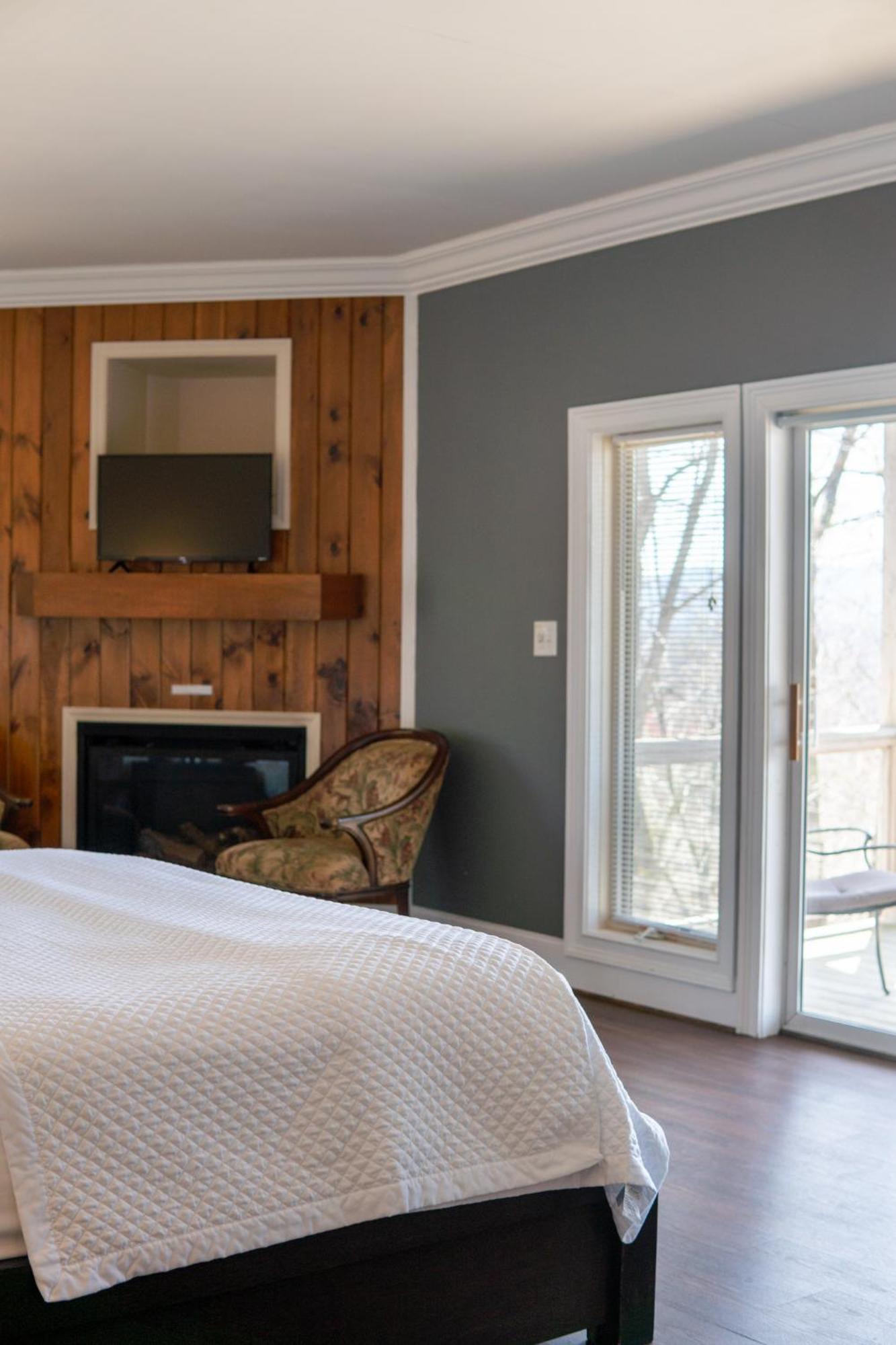 Inn At Crestwood Бун Екстер'єр фото